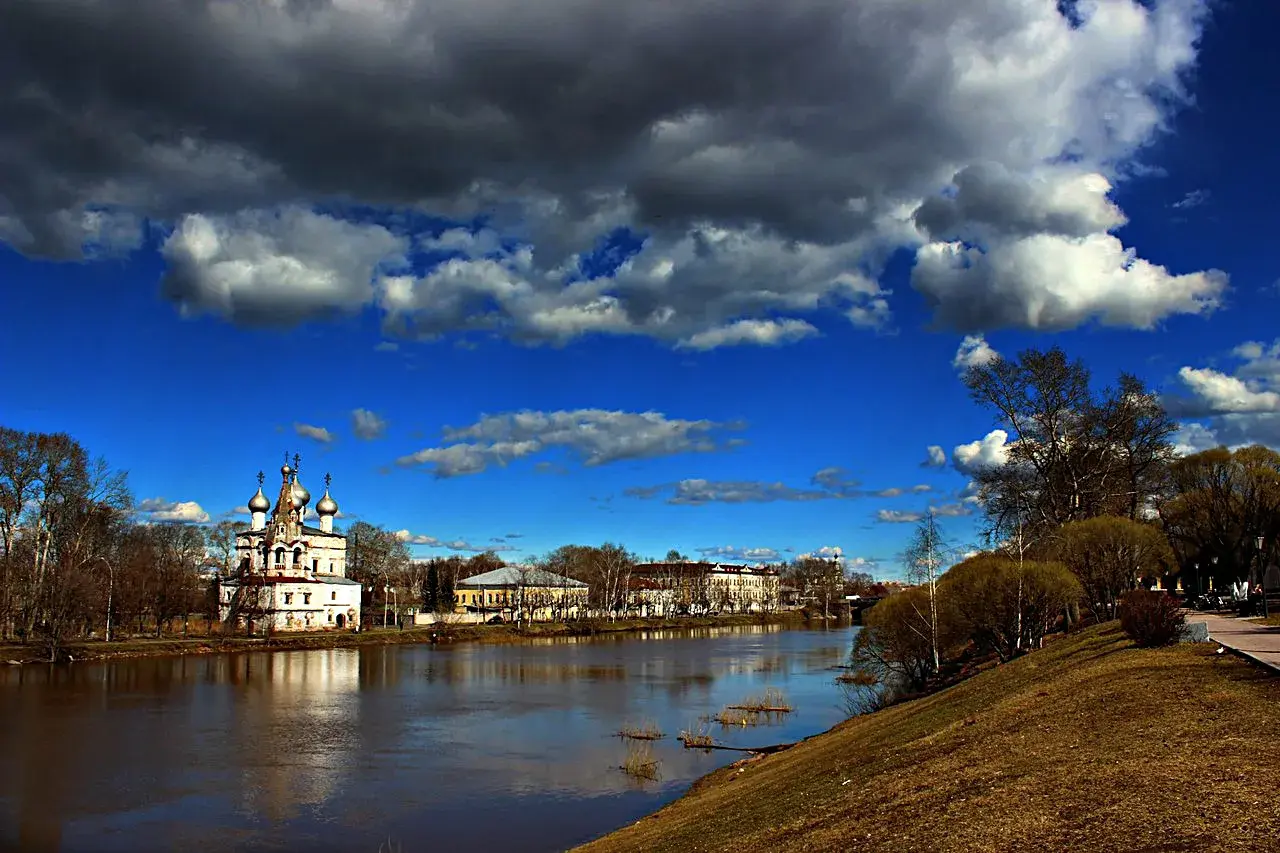 Факторы, влияющие на прибыль табачного магазина